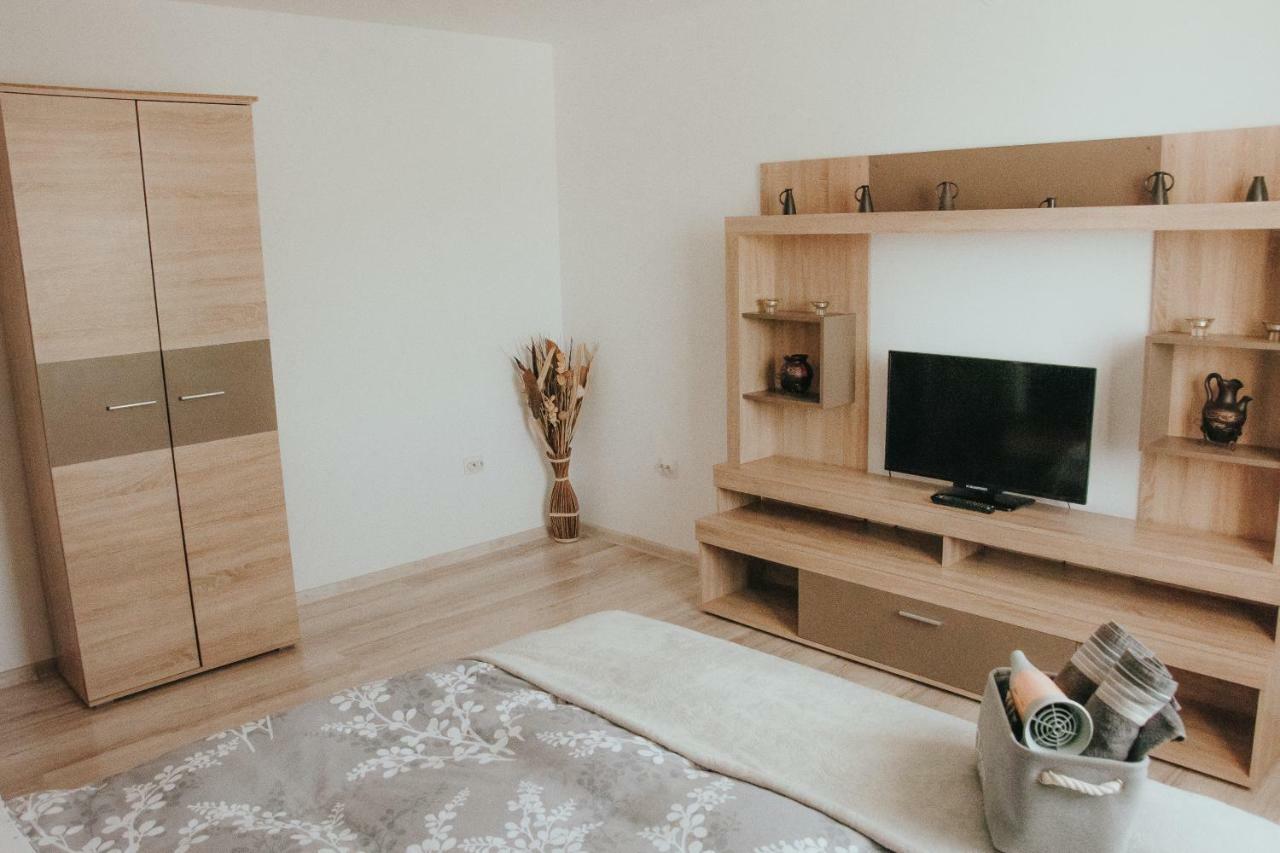 Apartament 1 Decembrie Apartman Gyulafehérvár Kültér fotó