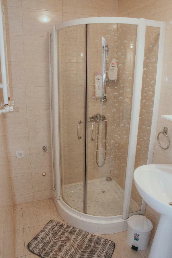 Apartament 1 Decembrie Apartman Gyulafehérvár Kültér fotó