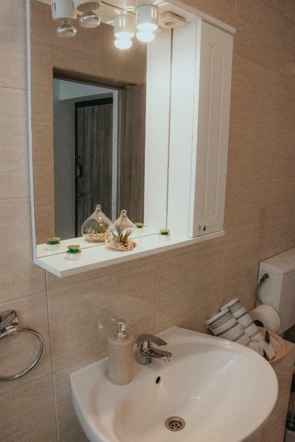 Apartament 1 Decembrie Apartman Gyulafehérvár Kültér fotó