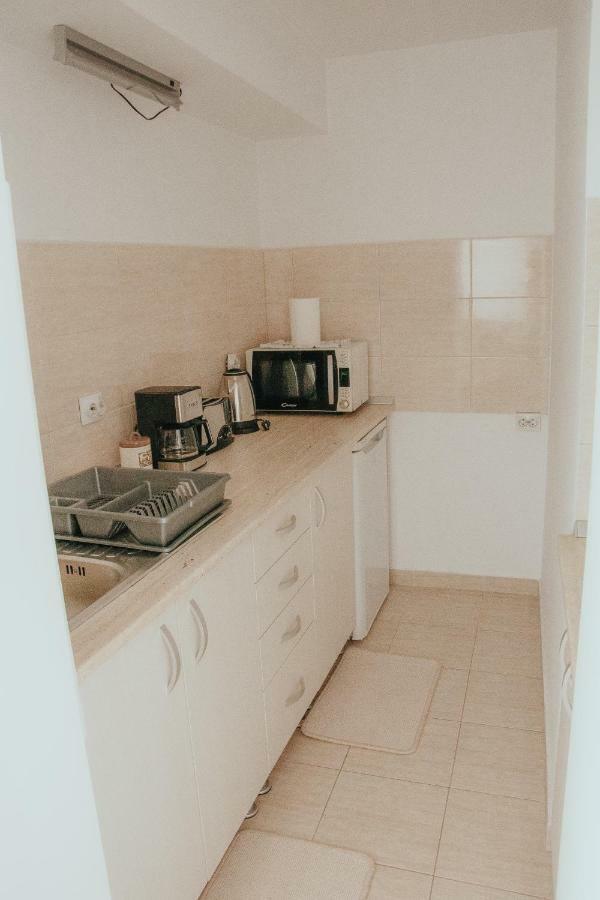 Apartament 1 Decembrie Apartman Gyulafehérvár Kültér fotó